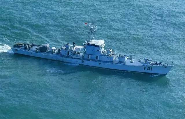 中國(guó)海軍艦艇發(fā)展史，從遠(yuǎn)古到現(xiàn)代的海上力量崛起，中國(guó)海軍艦艇發(fā)展史，海上力量的崛起之路