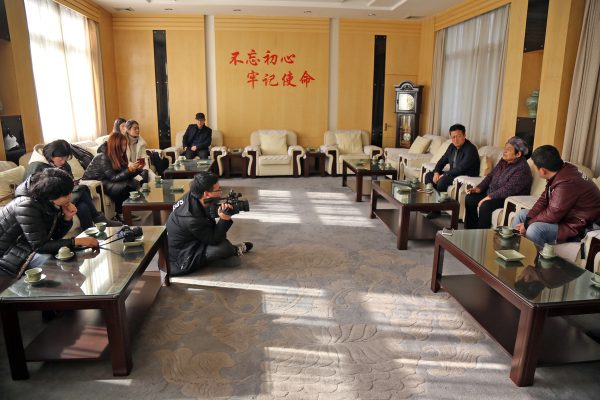 免費(fèi)提供資料一肖一碼，揭秘背后的真相與秘密，揭秘一肖一碼真相與秘密，免費(fèi)資料大揭秘