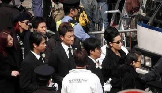 畢福劍追悼會(huì)過程回顧，緬懷巨星，致敬傳奇人生，畢福劍追悼會(huì)回顧，緬懷巨星，致敬傳奇人生
