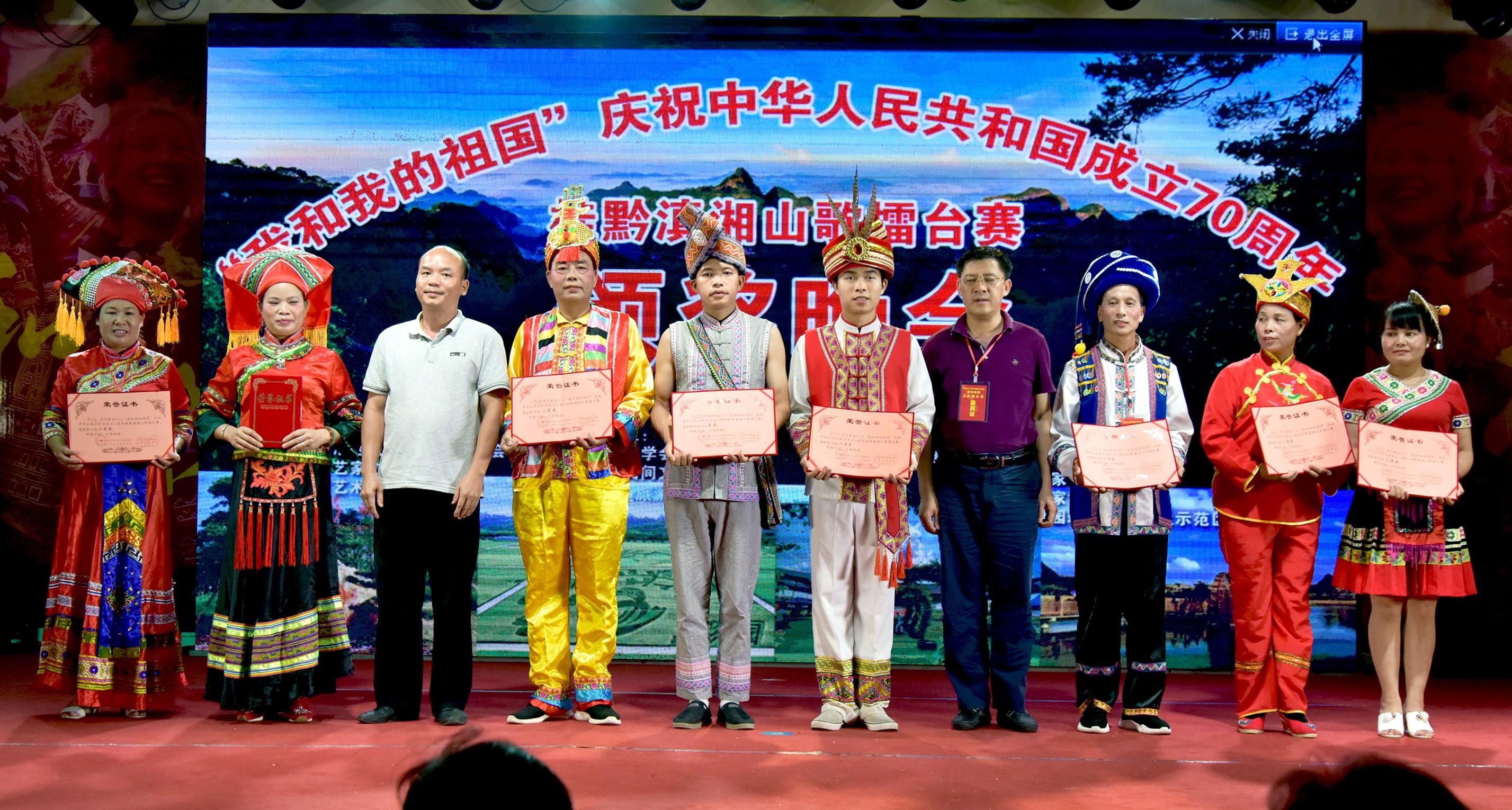 王中王免費四肖選一肖，揭秘真相與策略，王中王免費四肖選一肖，真相揭秘與策略探討