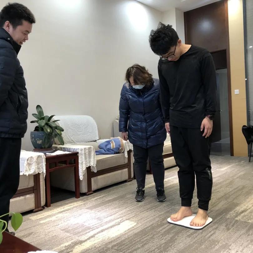 揭秘六肖中特王中王一肖中特的奧秘，揭秘生肖彩票中的特殊奧秘，六肖中特王之王一肖獨(dú)特規(guī)律解析